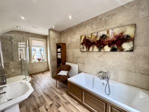 Photo 14- click for photo gallery